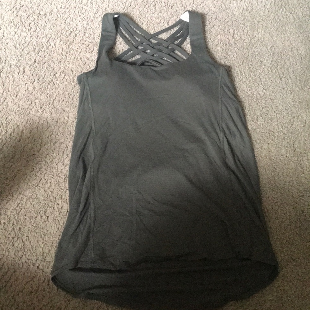 Lululemon tank